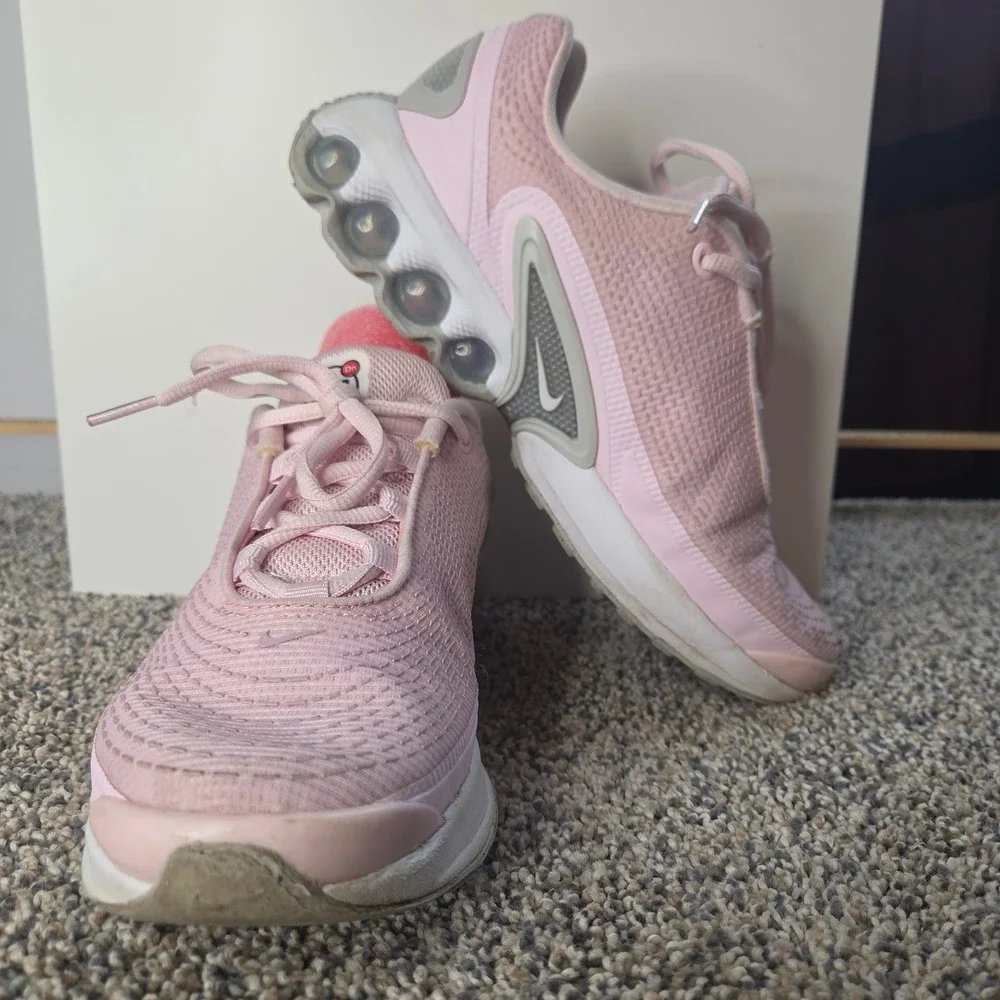 Nike Air Max Dn GS Beyond Pink White Metallic Silver FB8987-601 Kids Size 5.5Y